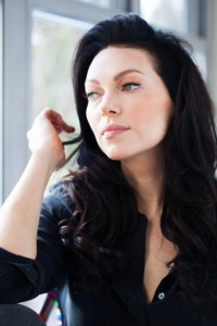 Laura Prepon je americké herečka, producentka a spisovatelka, zajímá se o scientologii